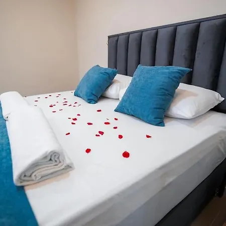 Mees / Kargi Hotel 4*